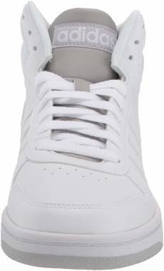 adidas Damen Hoops 2.0 Mid Basketballschuhe, Burgunderrot adidas Damen Hoops 2.0 Mid Basketballschuhe, Burgunderrot