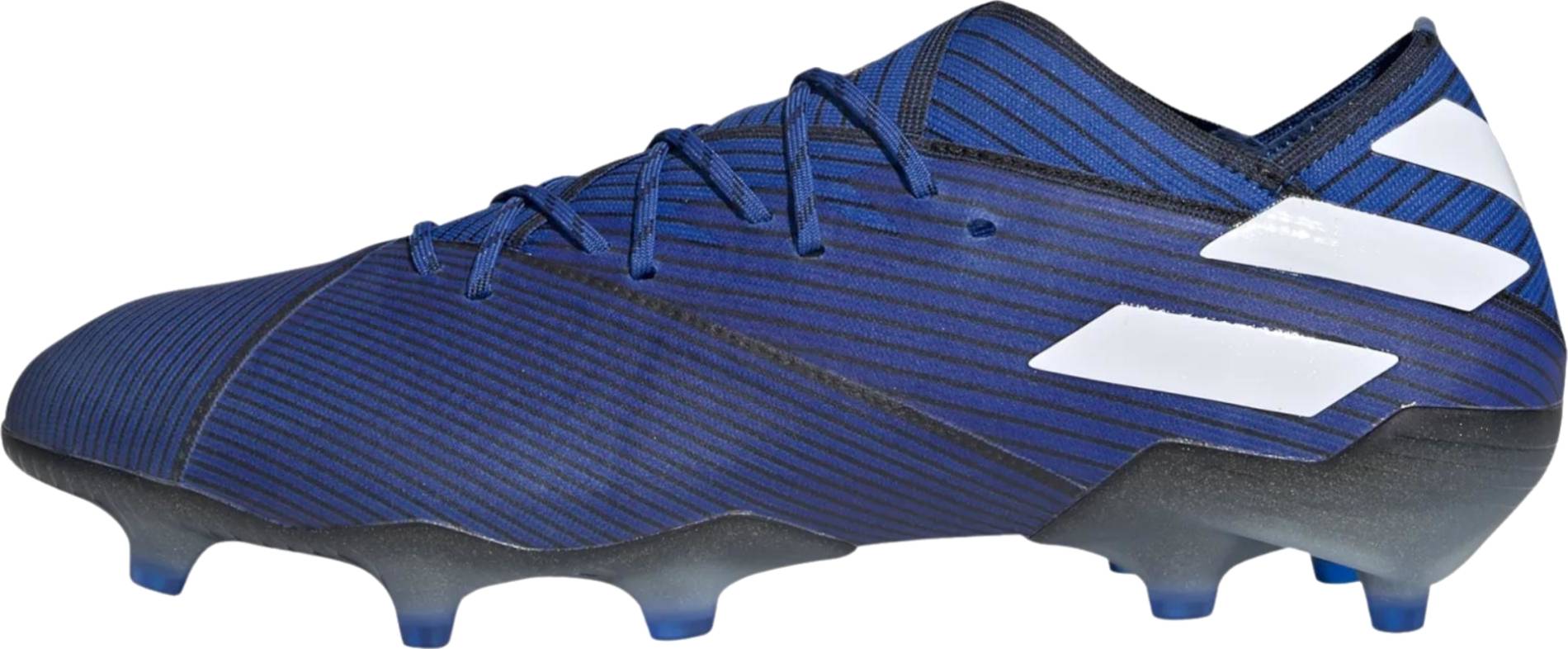 soccer shoes blue