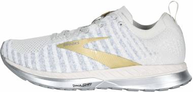 brooks beast 11 gold