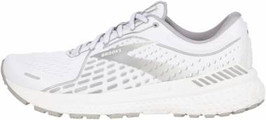 Features to look for in running shoes for flat feet and low arches - White/Grey/Silver (153)