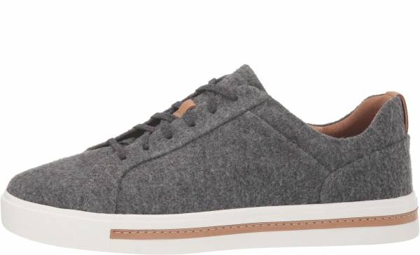 clarks leather lace up sneakers