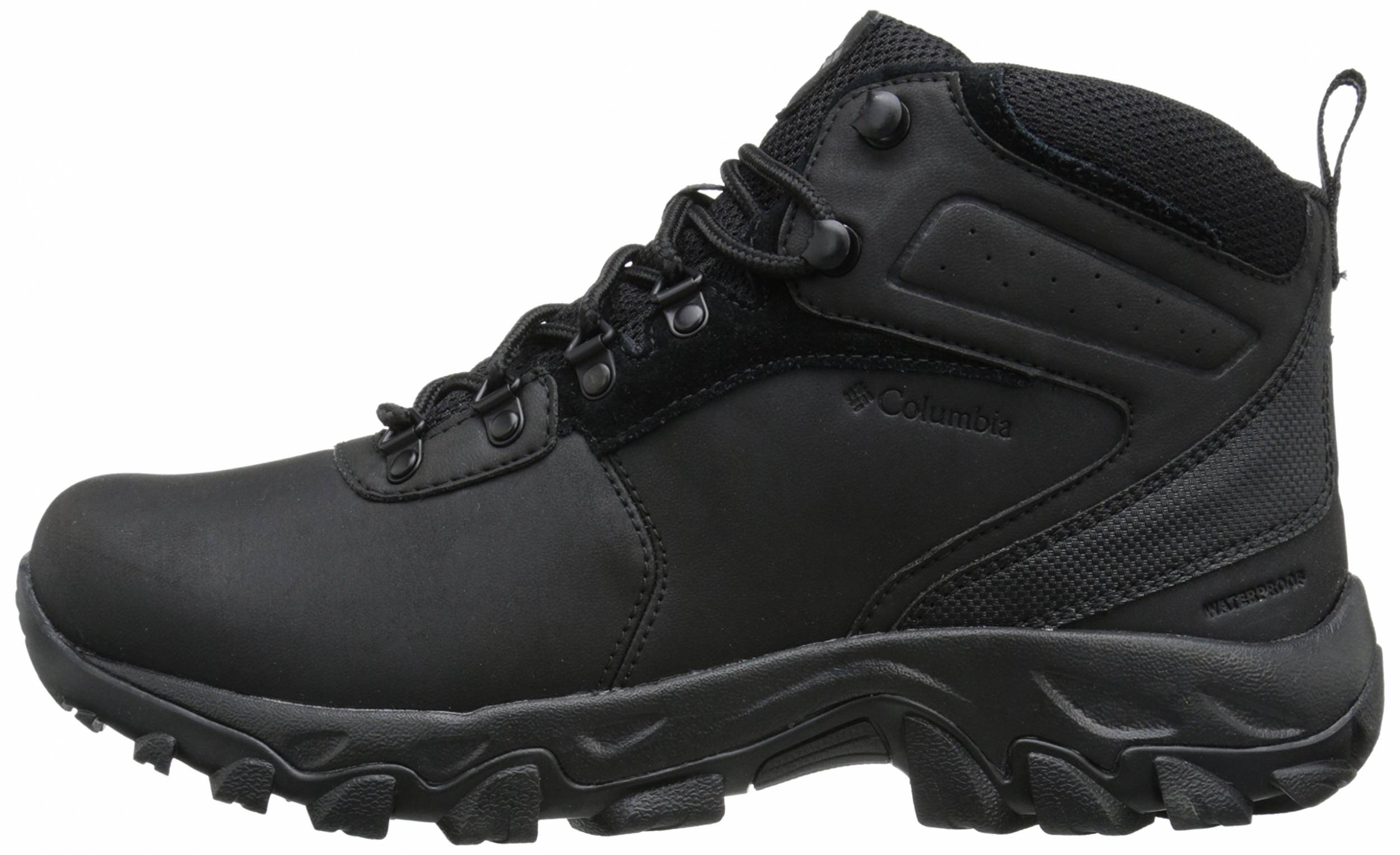 hiking shoes in wide widths
