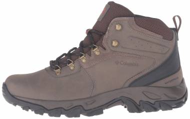 30+ Best Wide Hiking Boots (Buyer's Guide) | RunRepeat 30+ Best Hiking Boots (Buyer's Guide) | RunRepeat