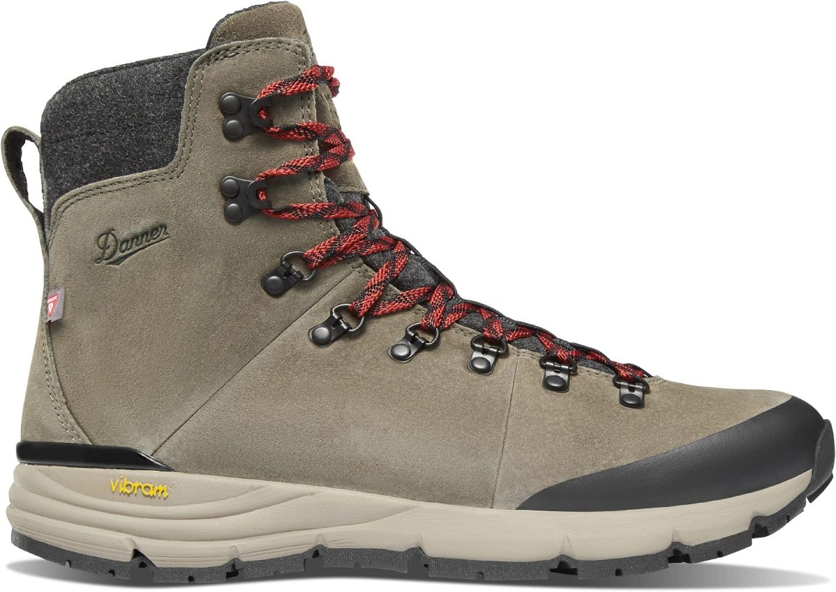 danner lightweight hiking boots
