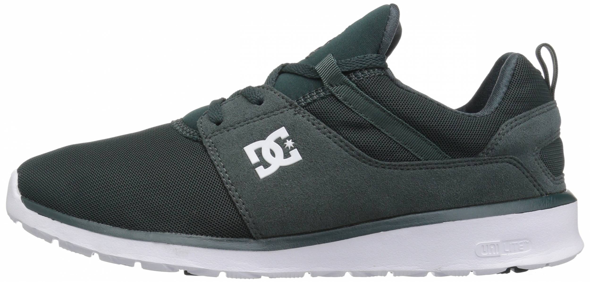 dc running shoes