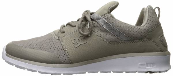 dc shoes heathrow prestige