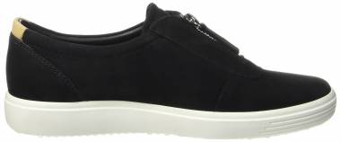This Ecco sneaker is a good match for you if Zip - Black (43033312001)