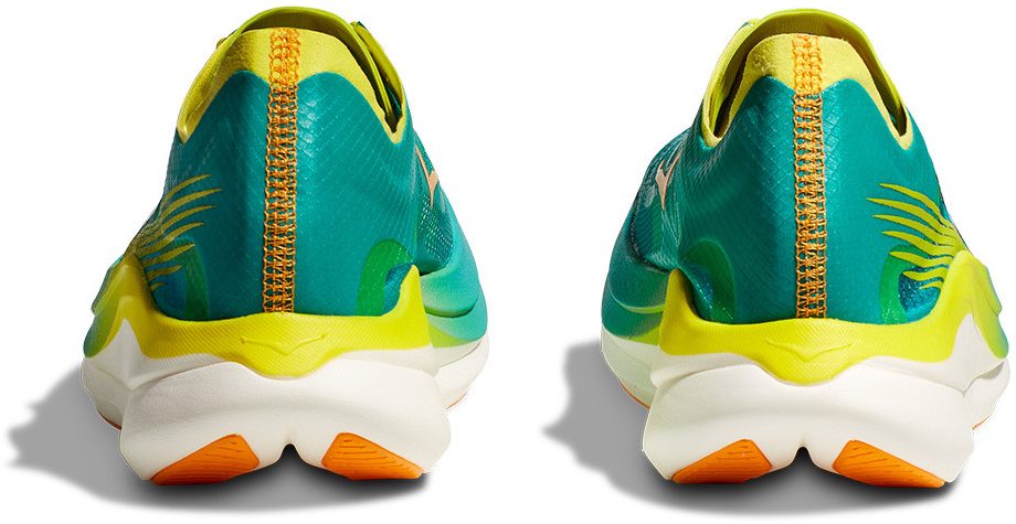 hoka rocket x vs carbon x2