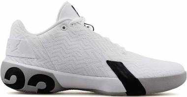 jordan basketball shoes low cut