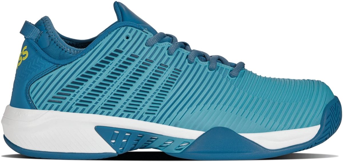 lightweight tennis shoes