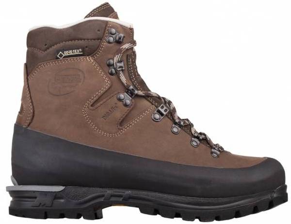 best hiking boots for himalayas