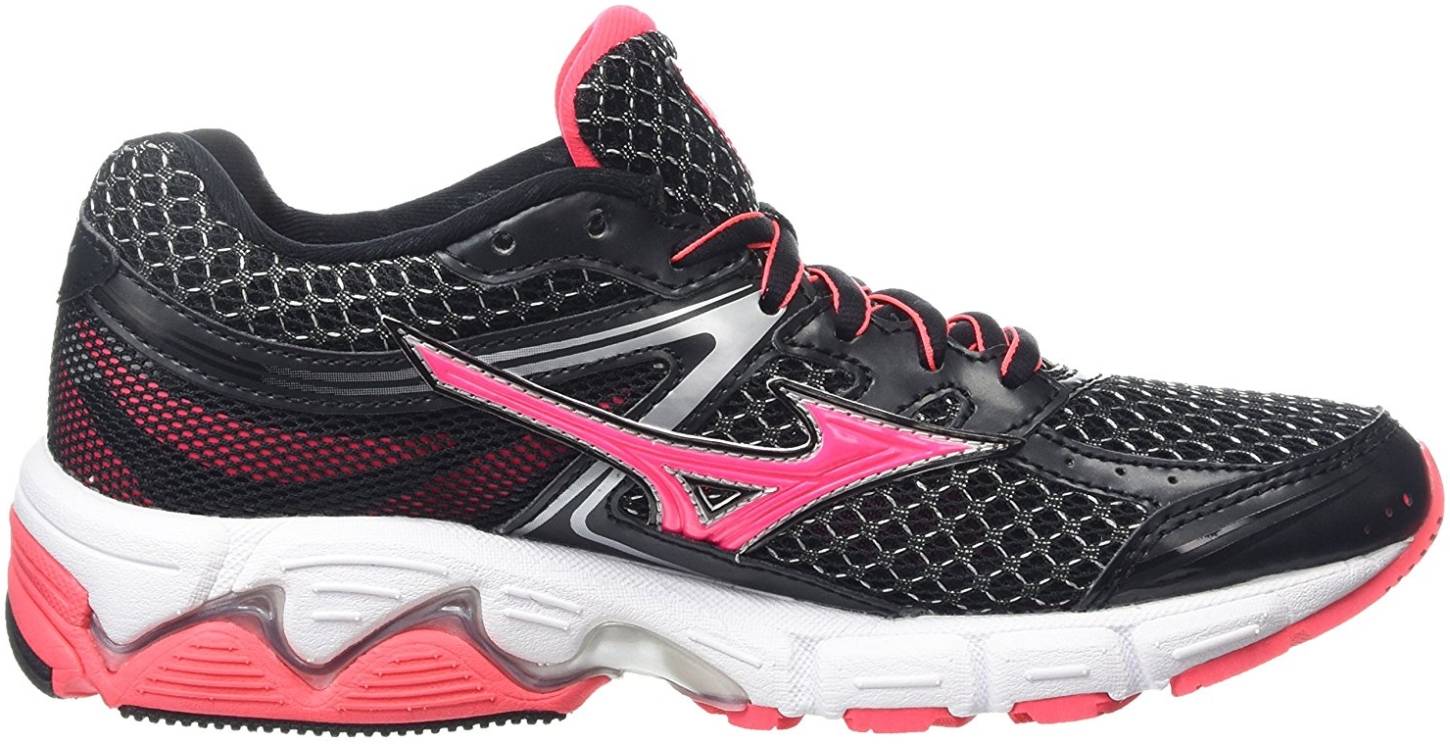 mizuno wave rider 22