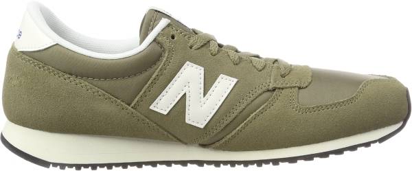 new balance 420 cream suede trainers