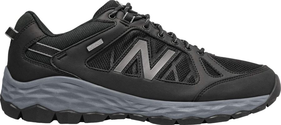 new balance black walking shoes