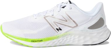 New Balance Fresh Foam Arishi v4 - Grey/Green/Black (MARISPY4)