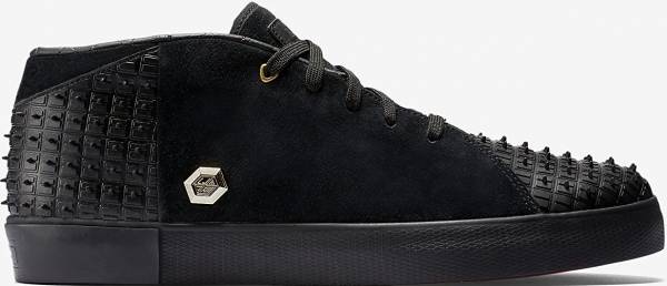 Nike LeBron XIII Lifestyle sneakers in 