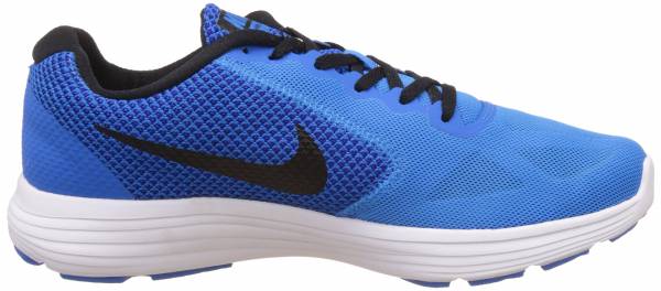 Only £44 + Review of Nike Revolution 3 