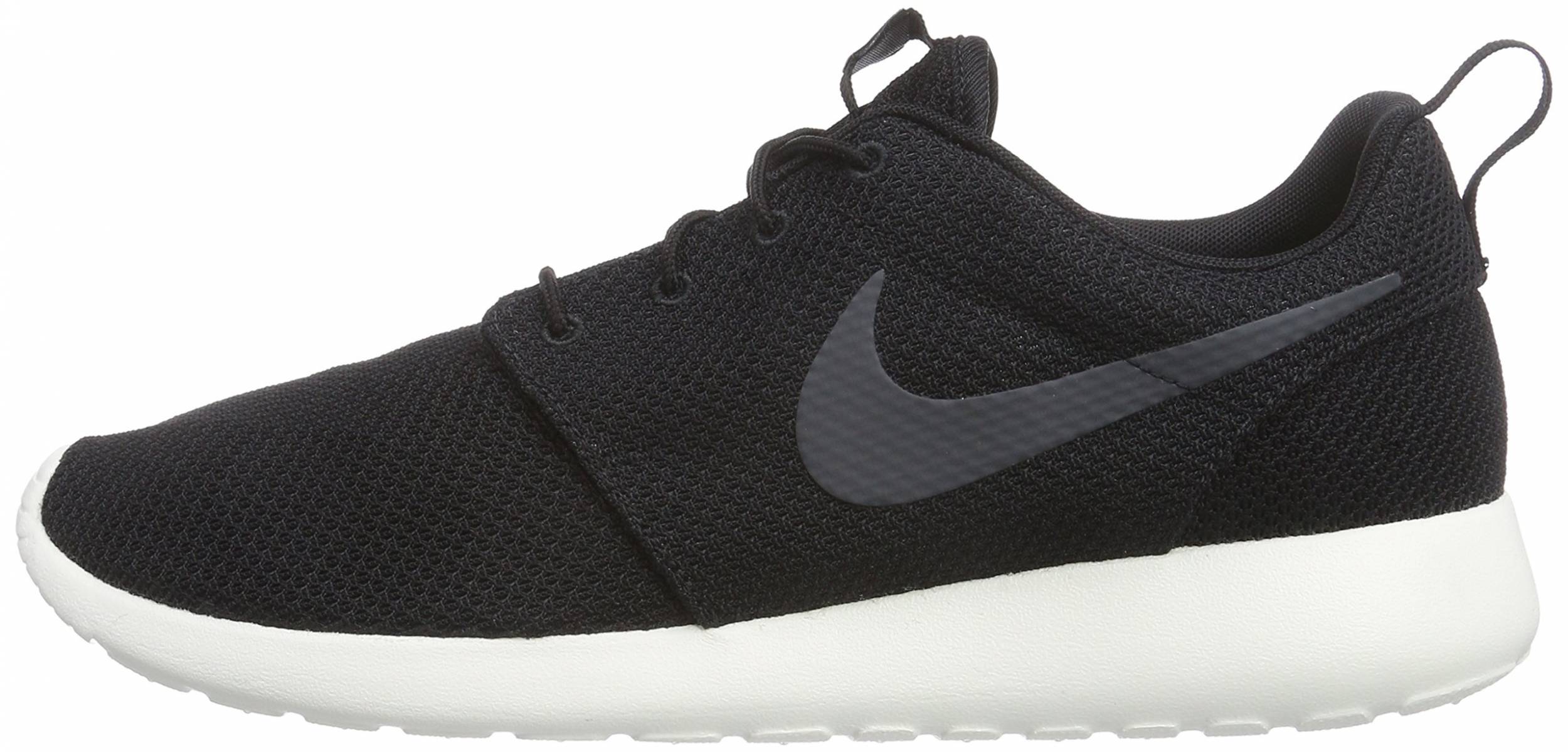 roshe run black