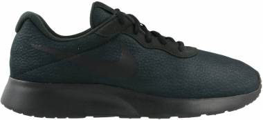 Nike Tanjun Premium - Black (876899005)