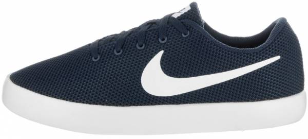 nike essentialist canvas