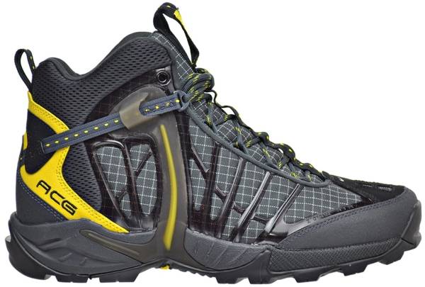 2018 nike acg boots