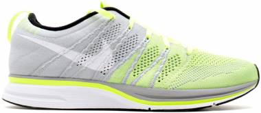 Nike Flyknit Trainer - Volt/White-Varp Green (532984714)