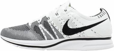 nike mens flyknit trainer white black fabric white grey black d620 380