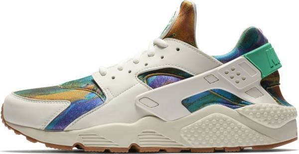 Nike Air Huarache Print sneakers in 1 