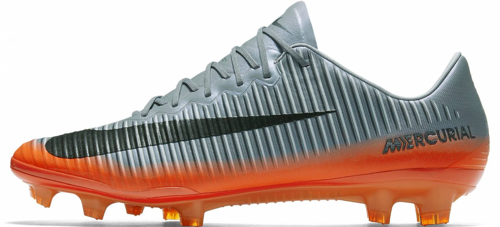 cr7 cleats size 3