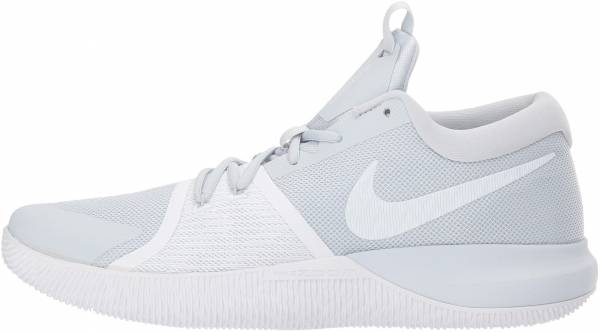 white nike zoom basketball shoes online -