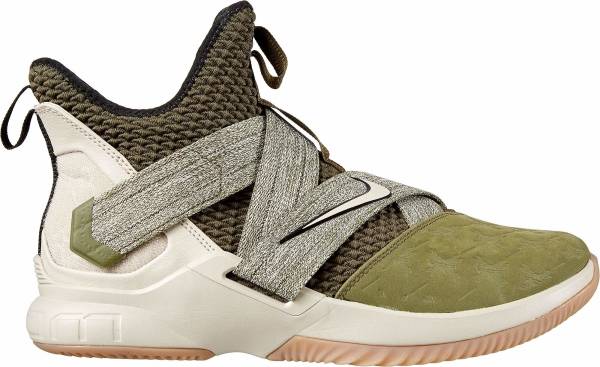 nike lebron irish shoes