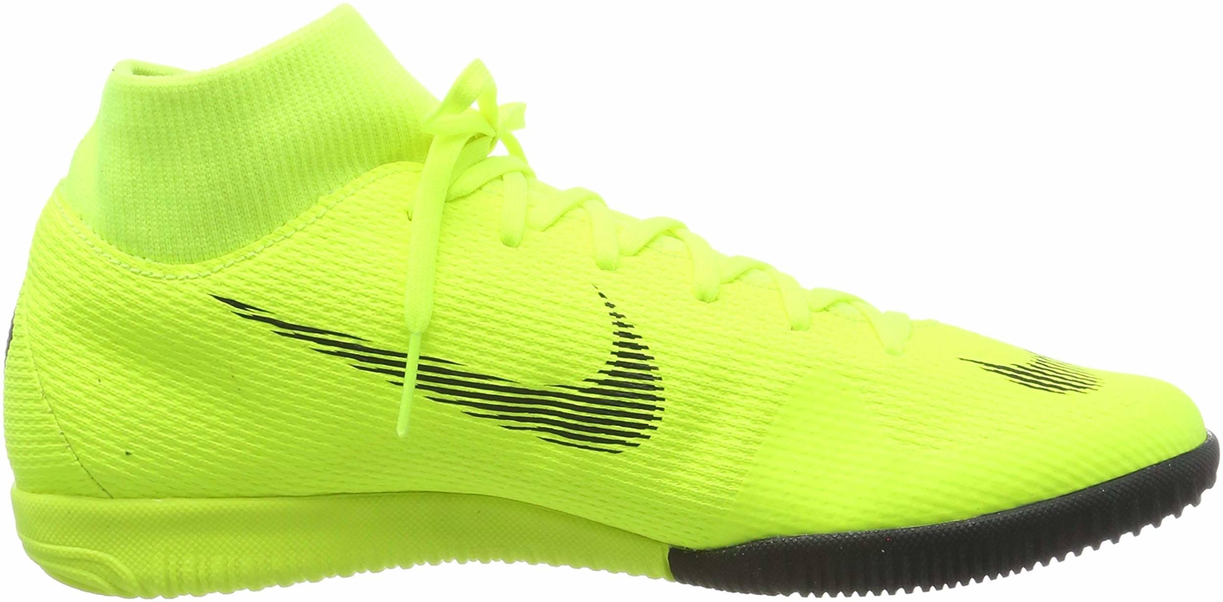 Save 38% on Nike Indoor Soccer Cleats 