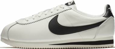 nike cortez classic white black