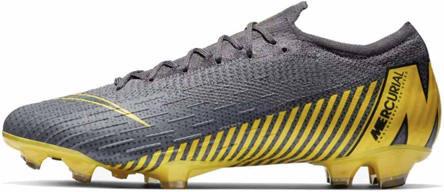 Save 51% on Nike Soccer Cleats (146 