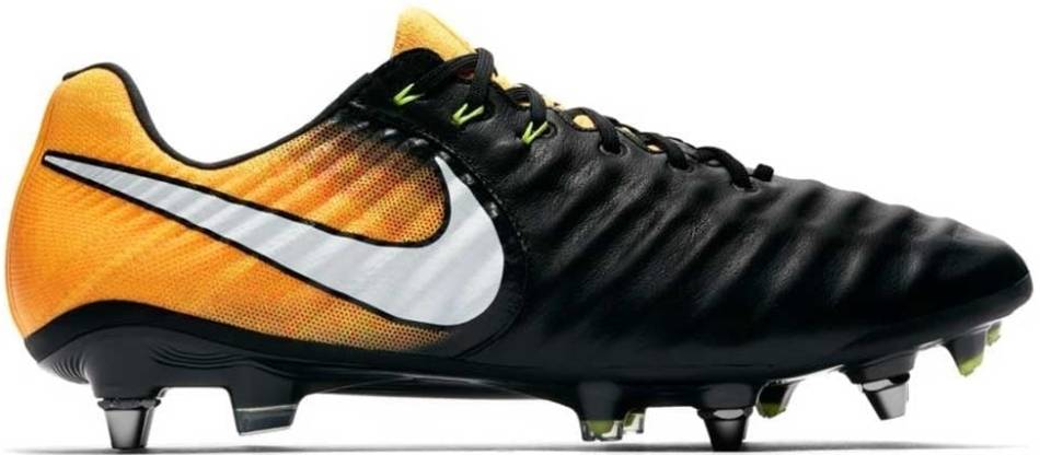 nike soccer cleats soft ground