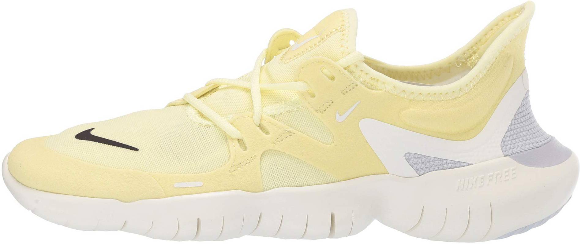 yellow nike running shoes