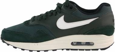 16 Best Nike Air Max 1 Sneakers (September 2019) | RunRepeat 16 Best Nike Air Max 1 Sneakers (September 2019) | RunRepeat