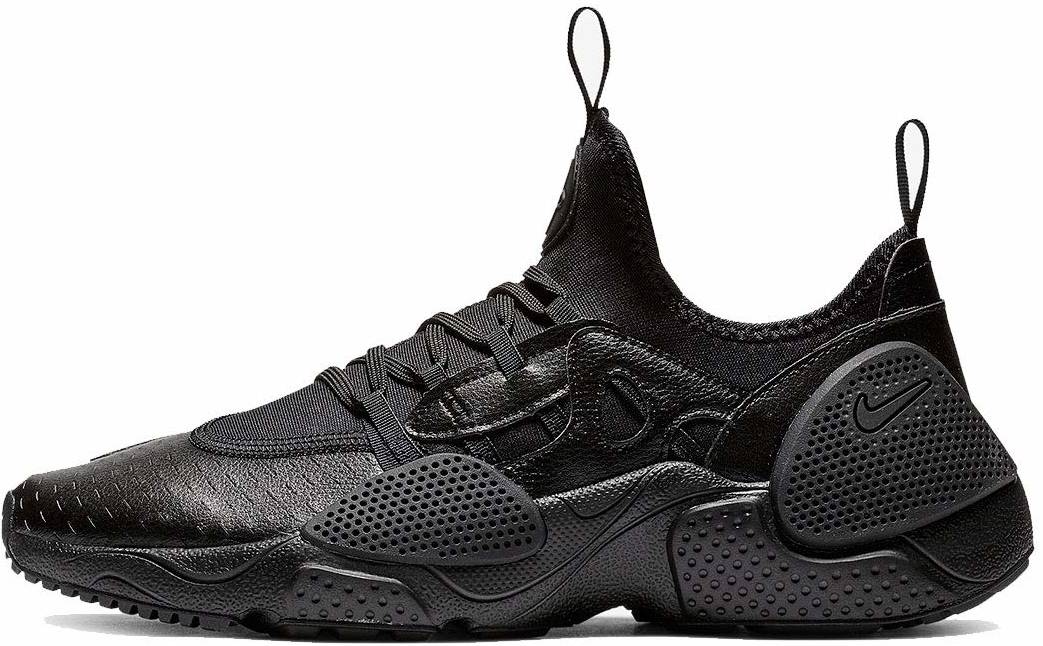 Desgracia Regenerador baloncesto Nike Huarache EDGE sneakers in black (only $65) | RunRepeat