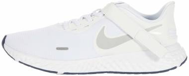 run repeat nike revolution
