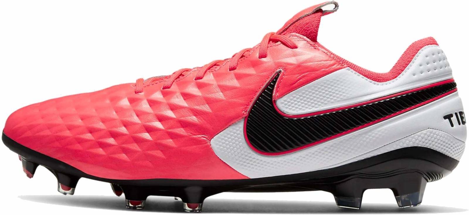 pink nike soccer boots