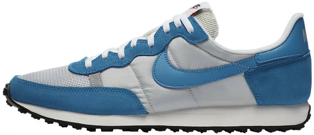 nike classic sneakers mens