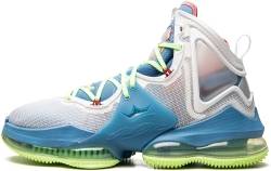 Nike Lebron 19