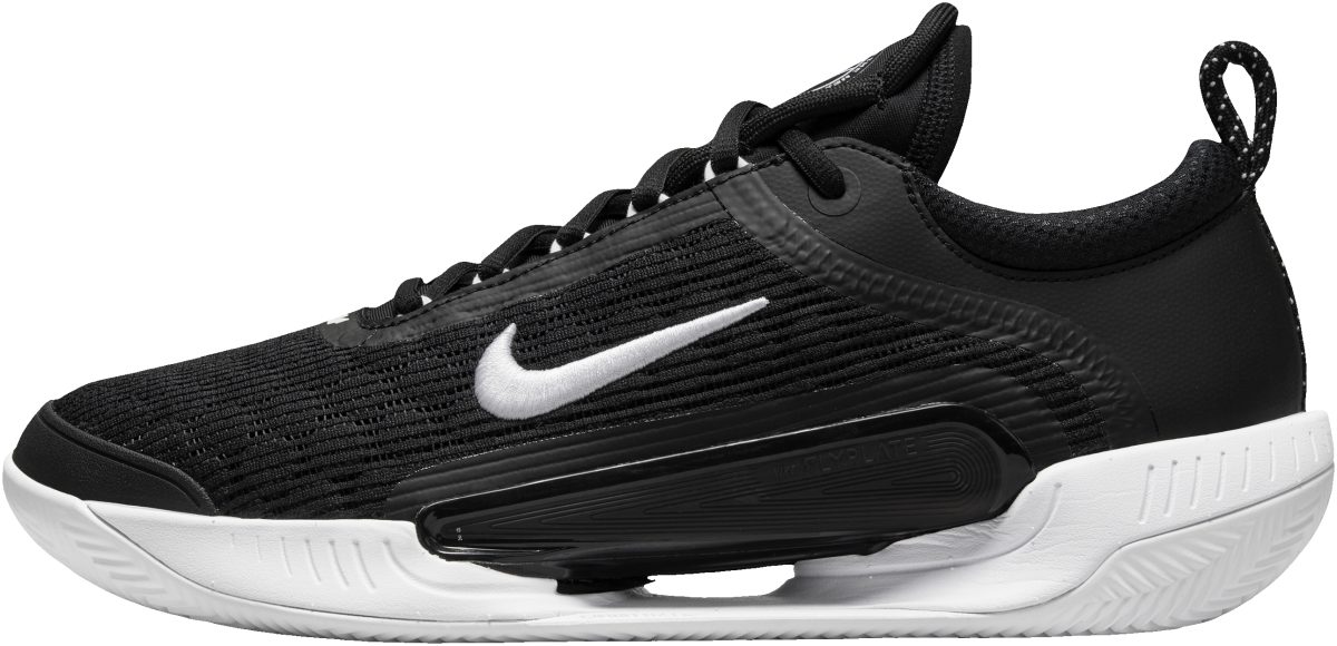 trendy nike tennis shoes