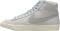 Nike Blazer Mid 77 Premium - G001 rey fog/grey fog/alpha orange/light smoke grey (DO9787001)