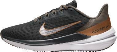 nike air winflo 9 women s road running shoes dark smoke grey olive grey metallic copper metallic silver b748 380