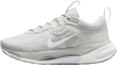 nike women s spark shoes in grey adult grey 1e34 380