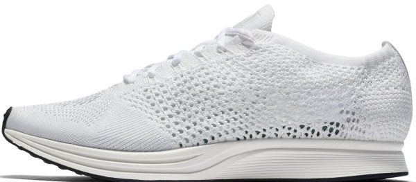 nike flyknit running shoes 2019