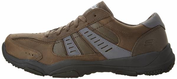 sketcher relaxed fit memory foam