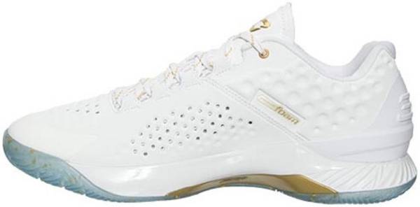 curry one under armour shoes