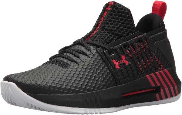 men's ua team drive 4 basketball shoes